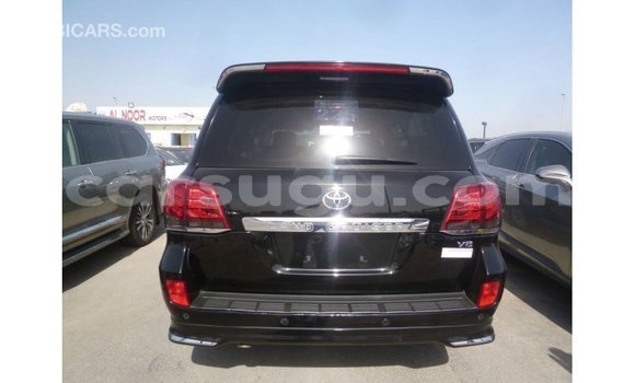 Sayi Imported Toyota Land Cruiser Black Mota in Import - Dubai a Burkina Faso Sayi Imported Toyota Land Cruiser Black Mota in Import - Dubai a Burkina Faso