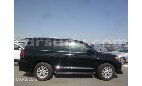 Sayi Imported Toyota Land Cruiser Black Mota in Import - Dubai a Burkina Faso Sayi Imported Toyota Land Cruiser Black Mota in Import - Dubai a Burkina Faso
