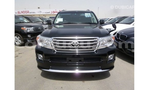Sayi Imported Toyota Land Cruiser Black Mota in Import - Dubai a Burkina Faso Sayi Imported Toyota Land Cruiser Black Mota in Import - Dubai a Burkina Faso