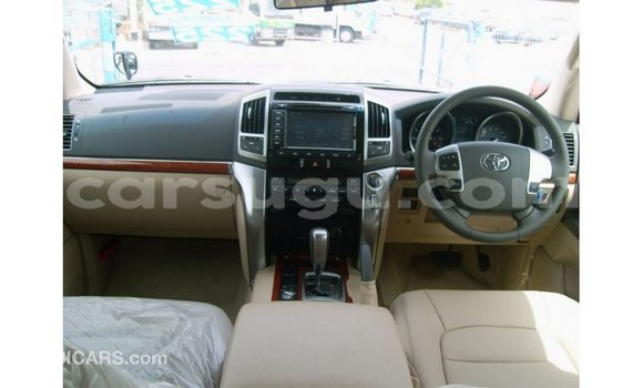 Sayi Imported Toyota Land Cruiser Black Mota in Import - Dubai a Burkina Faso Sayi Imported Toyota Land Cruiser Black Mota in Import - Dubai a Burkina Faso