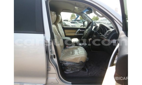 Sayi Imported Toyota Land Cruiser Sauran Mota in Import - Dubai a Burkina Faso Sayi Imported Toyota Land Cruiser Sauran Mota in Import - Dubai a Burkina Faso
