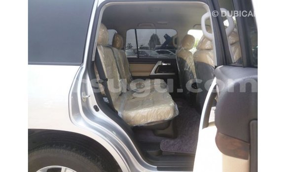 Sayi Imported Toyota Land Cruiser Sauran Mota in Import - Dubai a Burkina Faso Sayi Imported Toyota Land Cruiser Sauran Mota in Import - Dubai a Burkina Faso