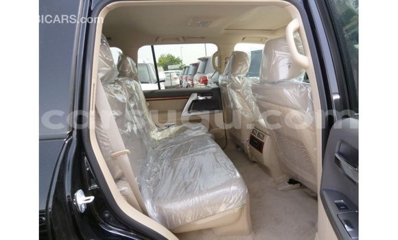 Sayi Imported Toyota Land Cruiser Black Mota in Import - Dubai a Burkina Faso Sayi Imported Toyota Land Cruiser Black Mota in Import - Dubai a Burkina Faso