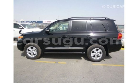 Sayi Imported Toyota Land Cruiser Black Mota in Import - Dubai a Burkina Faso Sayi Imported Toyota Land Cruiser Black Mota in Import - Dubai a Burkina Faso