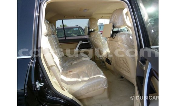 Sayi Imported Toyota Land Cruiser Black Mota in Import - Dubai a Burkina Faso Sayi Imported Toyota Land Cruiser Black Mota in Import - Dubai a Burkina Faso