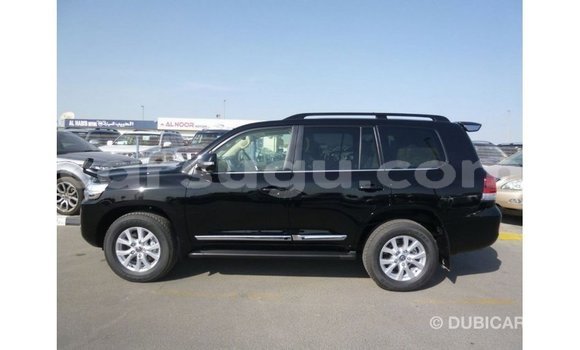 Sayi Imported Toyota Land Cruiser Black Mota in Import - Dubai a Burkina Faso Sayi Imported Toyota Land Cruiser Black Mota in Import - Dubai a Burkina Faso