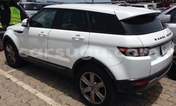 Sayi Sabo Land Rover Range Rover Evoque White Mota in Ouagadougou a Burkina Faso