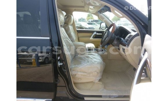 Sayi Imported Toyota Land Cruiser Black Mota in Import - Dubai a Burkina Faso Sayi Imported Toyota Land Cruiser Black Mota in Import - Dubai a Burkina Faso