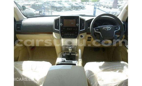 Sayi Imported Toyota Land Cruiser Black Mota in Import - Dubai a Burkina Faso Sayi Imported Toyota Land Cruiser Black Mota in Import - Dubai a Burkina Faso