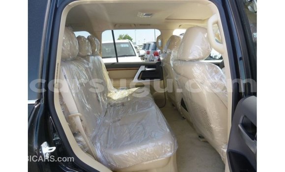 Sayi Imported Toyota Land Cruiser Black Mota in Import - Dubai a Burkina Faso Sayi Imported Toyota Land Cruiser Black Mota in Import - Dubai a Burkina Faso