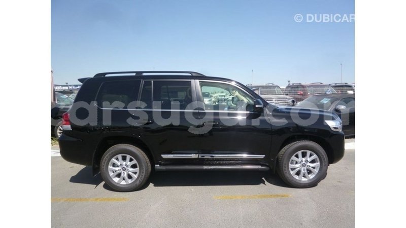 Big with watermark toyota land cruiser burkina faso import dubai 5778