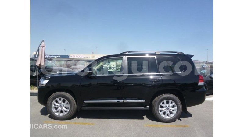 Big with watermark toyota land cruiser burkina faso import dubai 5778
