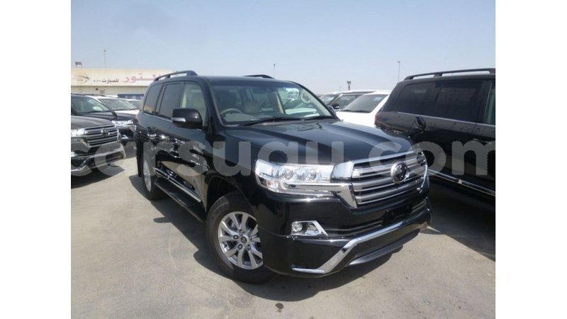 Big with watermark toyota land cruiser burkina faso import dubai 5779