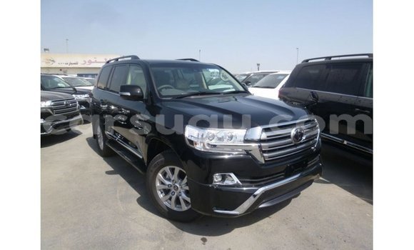 Sayi Imported Toyota Land Cruiser Black Mota in Import - Dubai a Burkina Faso Sayi Imported Toyota Land Cruiser Black Mota in Import - Dubai a Burkina Faso