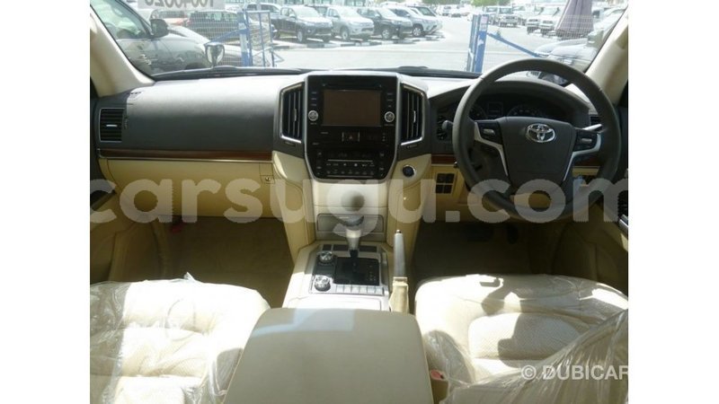 Big with watermark toyota land cruiser burkina faso import dubai 5779