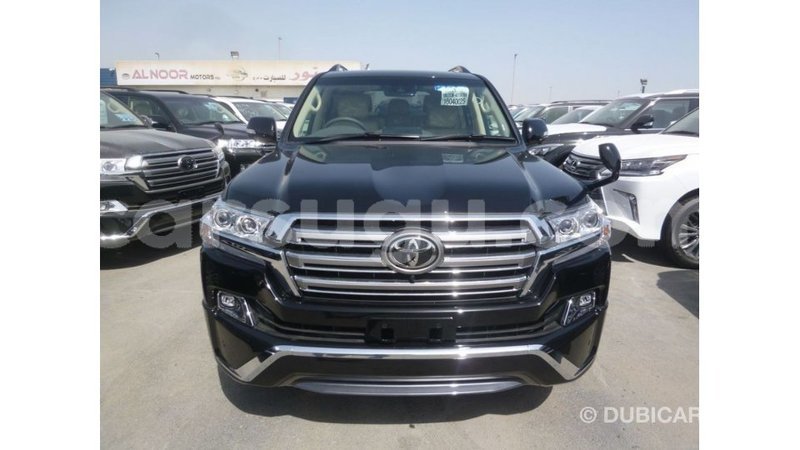 Big with watermark toyota land cruiser burkina faso import dubai 5779