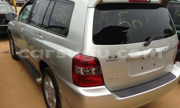 Acheter Neuf Voiture Toyota Highlander Gris à Ouagadougou, Burkina-Faso Acheter Neuf Voiture Toyota Highlander Gris à Ouagadougou, Burkina-Faso