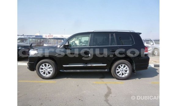 Sayi Imported Toyota Land Cruiser Black Mota in Import - Dubai a Burkina Faso Sayi Imported Toyota Land Cruiser Black Mota in Import - Dubai a Burkina Faso