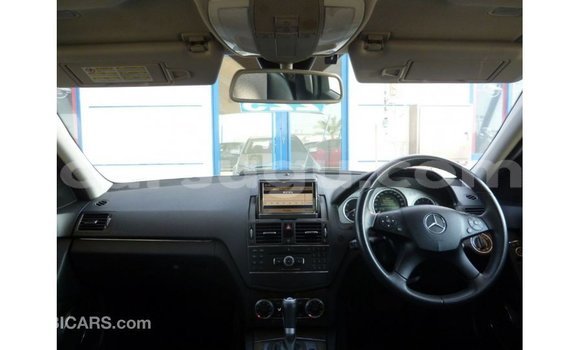 Sayi Imported Mercedes-Benz 200 Sauran Mota in Import - Dubai a Burkina Faso Sayi Imported Mercedes-Benz 200 Sauran Mota in Import - Dubai a Burkina Faso