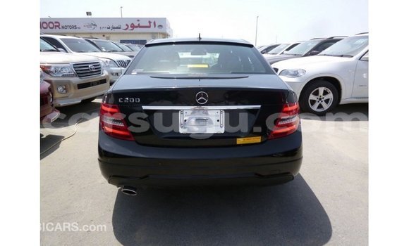 Sayi Imported Mercedes-Benz 200 Black Mota in Import - Dubai a Burkina Faso Sayi Imported Mercedes-Benz 200 Black Mota in Import - Dubai a Burkina Faso