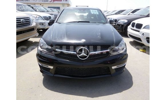 Sayi Imported Mercedes-Benz 200 Black Mota in Import - Dubai a Burkina Faso Sayi Imported Mercedes-Benz 200 Black Mota in Import - Dubai a Burkina Faso