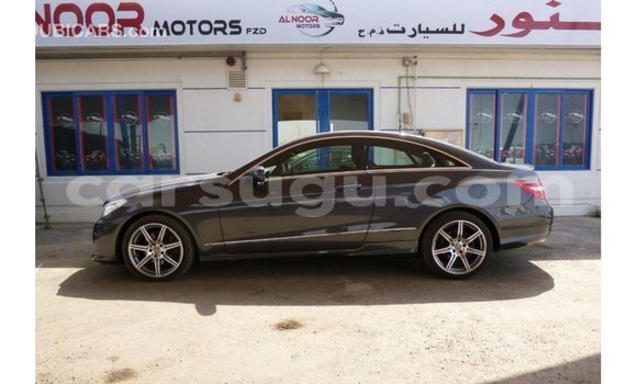 Sayi Imported Mercedes-Benz 190 Sauran Mota in Import - Dubai a Burkina Faso Sayi Imported Mercedes-Benz 190 Sauran Mota in Import - Dubai a Burkina Faso