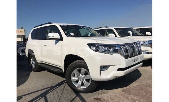 Sayi Imported Toyota Prado White Mota in Import - Dubai a Burkina Faso Sayi Imported Toyota Prado White Mota in Import - Dubai a Burkina Faso