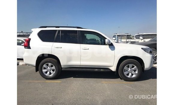 Sayi Imported Toyota Prado White Mota in Import - Dubai a Burkina Faso Sayi Imported Toyota Prado White Mota in Import - Dubai a Burkina Faso