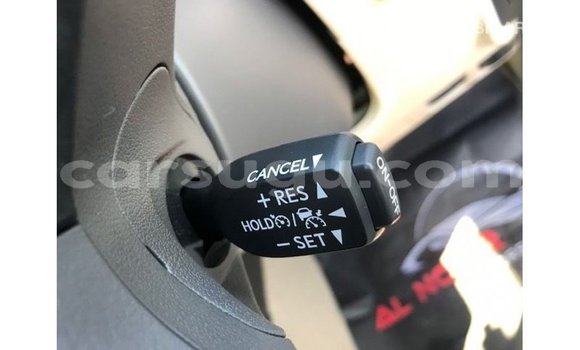 Sayi Imported Toyota Prado White Mota in Import - Dubai a Burkina Faso Sayi Imported Toyota Prado White Mota in Import - Dubai a Burkina Faso