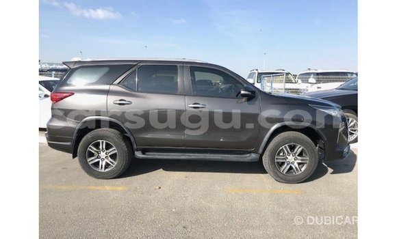 Sayi Imported Toyota Fortuner Sauran Mota in Import - Dubai a Burkina Faso Sayi Imported Toyota Fortuner Sauran Mota in Import - Dubai a Burkina Faso