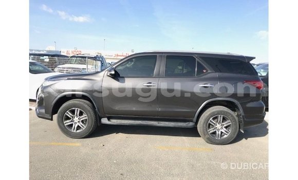 Sayi Imported Toyota Fortuner Sauran Mota in Import - Dubai a Burkina Faso Sayi Imported Toyota Fortuner Sauran Mota in Import - Dubai a Burkina Faso