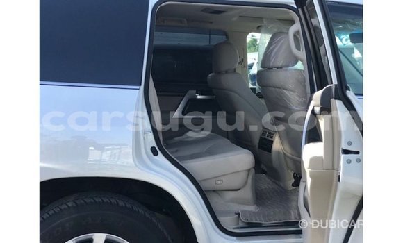Buy Import Toyota Land Cruiser White Car in Import - Dubai in Burkina Faso Buy Import Toyota Land Cruiser White Car in Import - Dubai in Burkina Faso