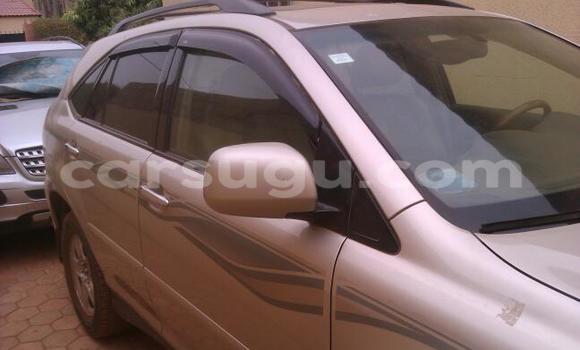 Sayi Sabo Lexus RX 330 Azurfa Mota in Ouagadougou a Burkina Faso