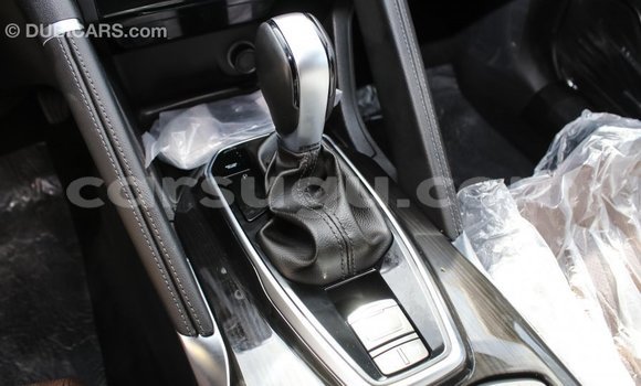 Sayi Imported Renault Koleos White Mota in Import - Dubai a Burkina Faso Sayi Imported Renault Koleos White Mota in Import - Dubai a Burkina Faso