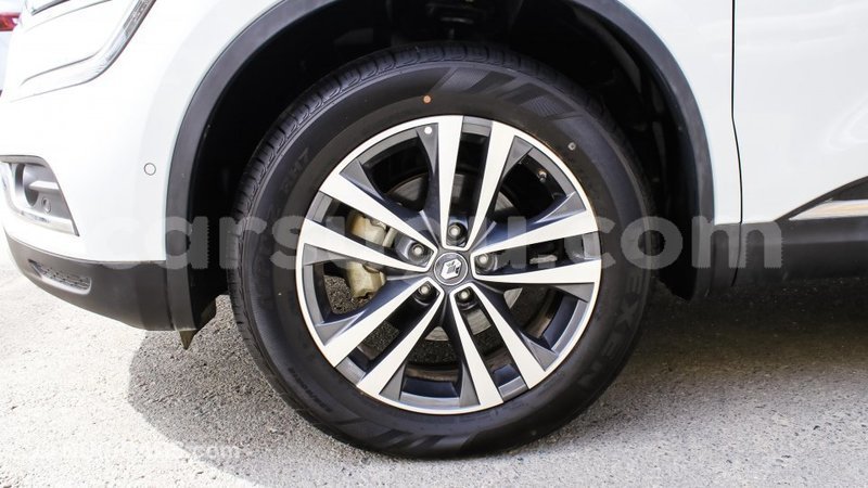 Big with watermark renault koleos burkina faso import dubai 5808