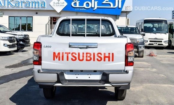 Buy Import Mitsubishi L200 White Car in Import - Dubai in Burkina Faso Buy Import Mitsubishi L200 White Car in Import - Dubai in Burkina Faso