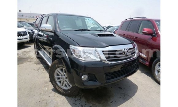 Acheter Import Voiture Toyota Hilux Noir à Import - Dubai, Burkina-Faso Acheter Import Voiture Toyota Hilux Noir à Import - Dubai, Burkina-Faso