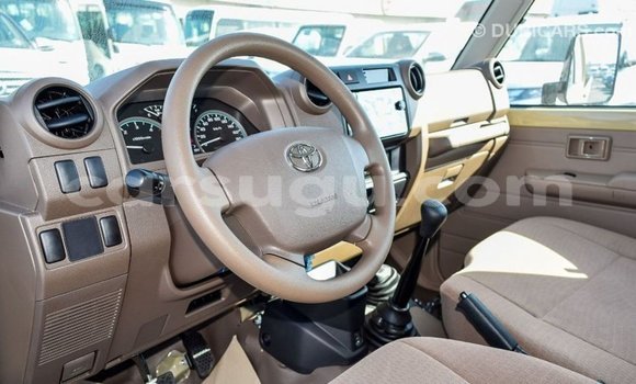 Buy Import Toyota Land Cruiser Beige Car in Import - Dubai in Burkina Faso Buy Import Toyota Land Cruiser Beige Car in Import - Dubai in Burkina Faso