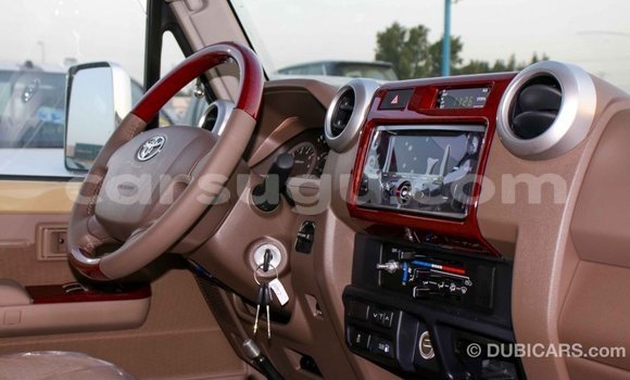 Sayi Imported Toyota Land Cruiser M Mota in Import - Dubai a Burkina Faso Sayi Imported Toyota Land Cruiser M Mota in Import - Dubai a Burkina Faso