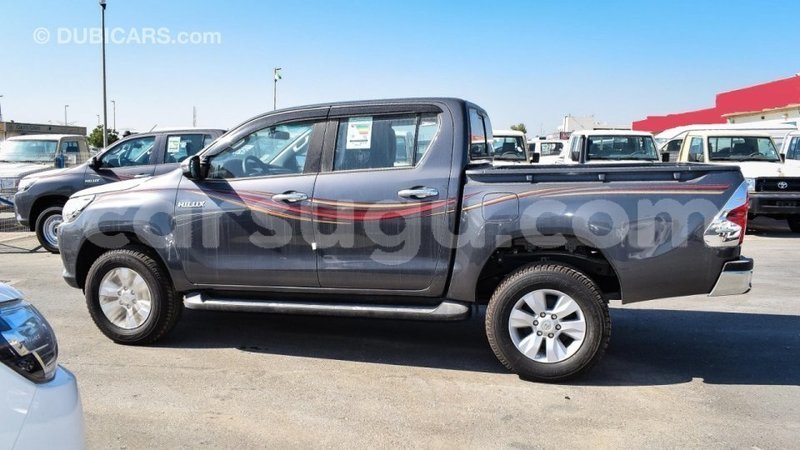 Big with watermark toyota hilux burkina faso import dubai 5833