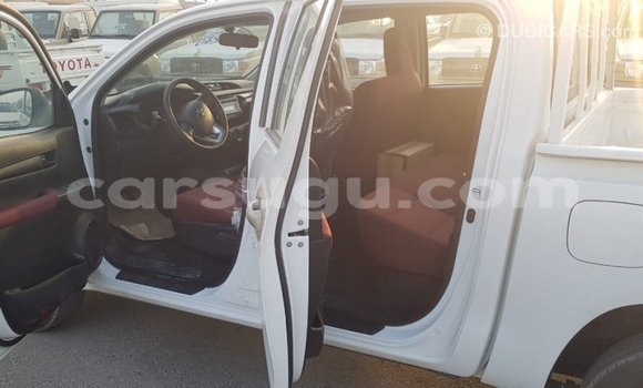 Buy Import Toyota Hilux White Car in Import - Dubai in Burkina Faso Buy Import Toyota Hilux White Car in Import - Dubai in Burkina Faso