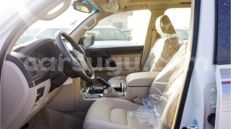 Big with watermark toyota land cruiser burkina faso import dubai 5840