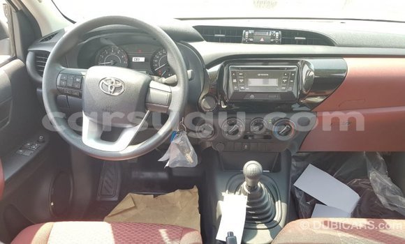 Buy Import Toyota Hilux White Car in Import - Dubai in Burkina Faso Buy Import Toyota Hilux White Car in Import - Dubai in Burkina Faso