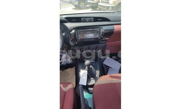 Buy Import Toyota Hilux White Car in Import - Dubai in Burkina Faso Buy Import Toyota Hilux White Car in Import - Dubai in Burkina Faso