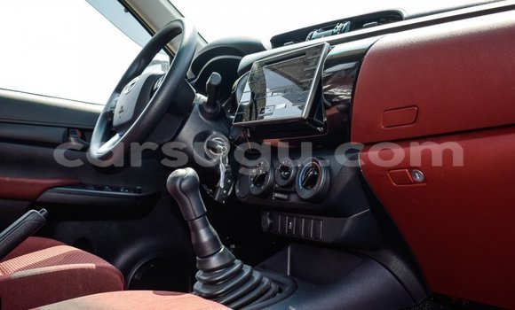 Buy Import Toyota Hilux White Car in Import - Dubai in Burkina Faso Buy Import Toyota Hilux White Car in Import - Dubai in Burkina Faso