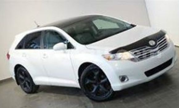 Acheter Neuf Voiture Toyota Venza Blanc à Ouagadougou, Burkina-Faso Acheter Neuf Voiture Toyota Venza Blanc à Ouagadougou, Burkina-Faso