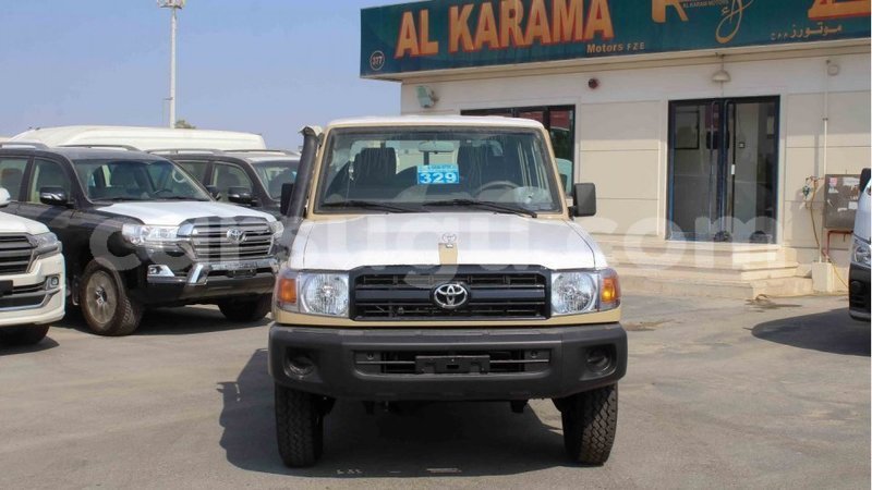Big with watermark toyota land cruiser burkina faso import dubai 5844