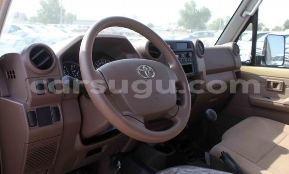 Sayi Imported Toyota Land Cruiser M Mota in Import - Dubai a Burkina Faso Sayi Imported Toyota Land Cruiser M Mota in Import - Dubai a Burkina Faso