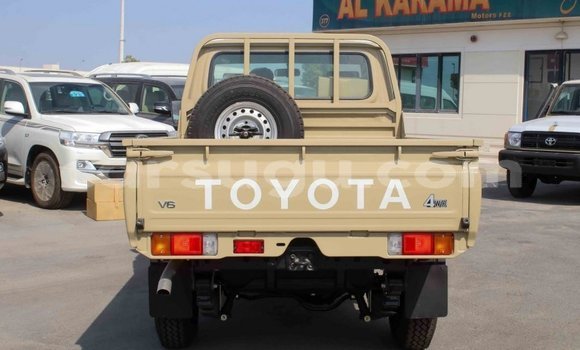 Sayi Imported Toyota Land Cruiser M Mota in Import - Dubai a Burkina Faso Sayi Imported Toyota Land Cruiser M Mota in Import - Dubai a Burkina Faso