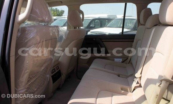 Acheter Import Voiture Toyota Land Cruiser Noir à Import - Dubai, Burkina-Faso Acheter Import Voiture Toyota Land Cruiser Noir à Import - Dubai, Burkina-Faso
